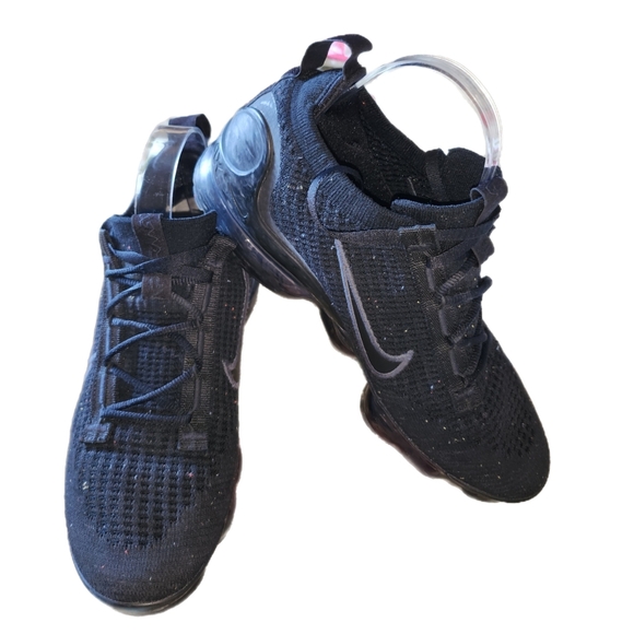 NIKE AIR VAPORMAX FLYKNIT SNEAKERS MENS SIZE 7, WOMEN'S SIZE 8.5 - Picture 2 of 7